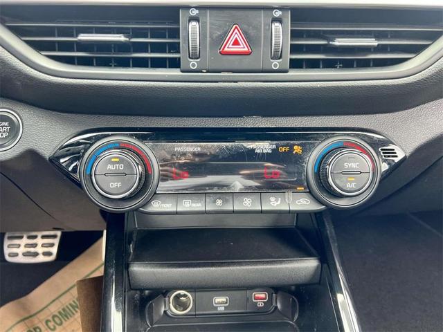 Photo of 2022 Blue Kia Forte