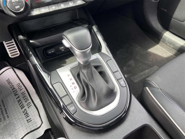 Photo of 2022 Aurora Black Pearl Kia Forte