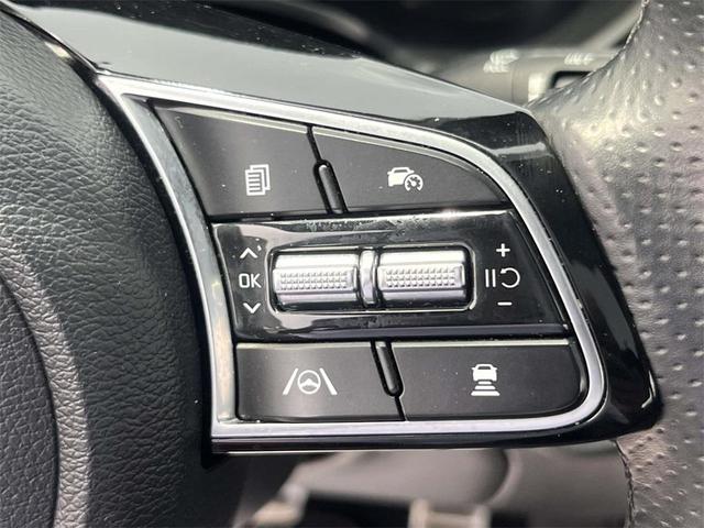 Photo of 2022 Aurora Black Pearl Kia Forte