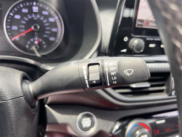 Photo of 2022 Aurora Black Pearl Kia Forte