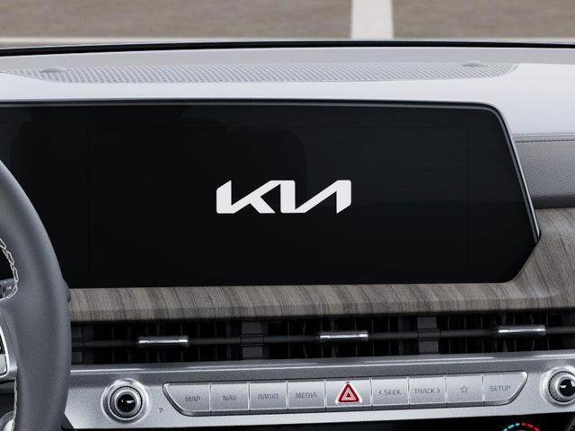 Photo of 2025 Glacial White Pearl Kia Telluride