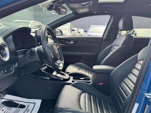 Photo of 2023 Blue Kia Forte