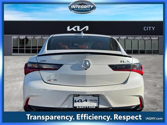 Photo of 2022 White Acura ILX