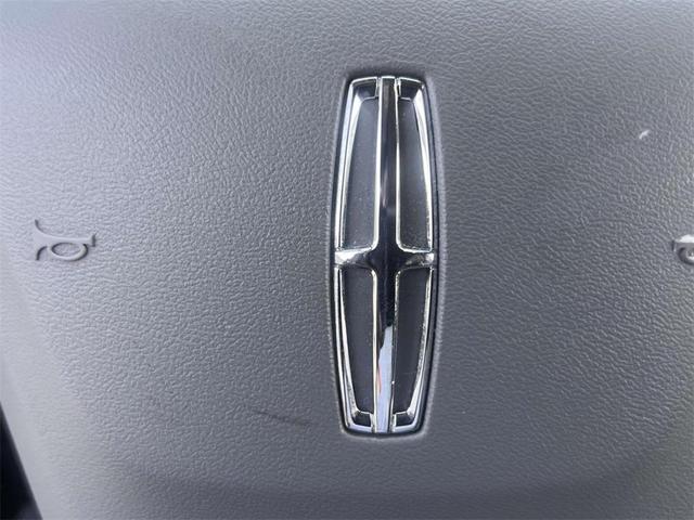 Photo of 2022 Infinite Black Metallic Lincoln Corsair