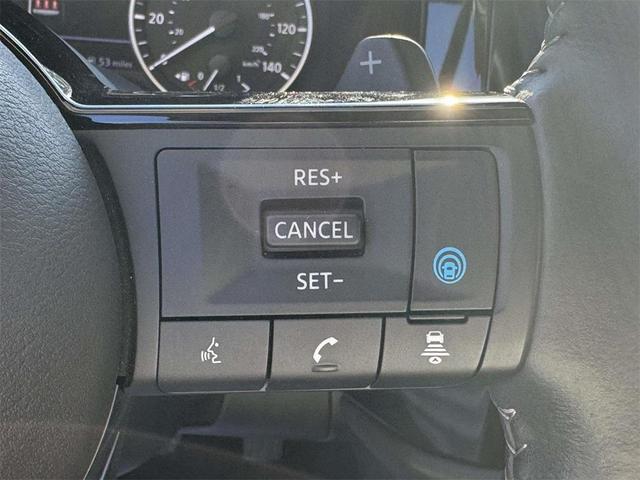 Photo of 2024 Gun Metallic Nissan Pathfinder