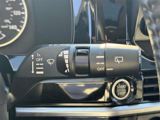 Photo of 2024 Gun Metallic Nissan Pathfinder
