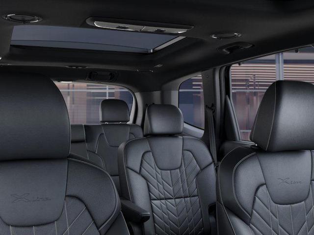 Photo of 2025 Ebony Black Kia Telluride
