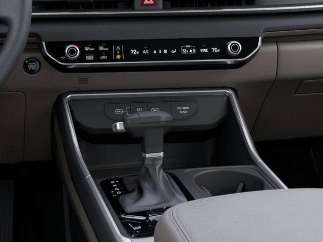Photo of 2026 Ivory Silver Kia Carnival