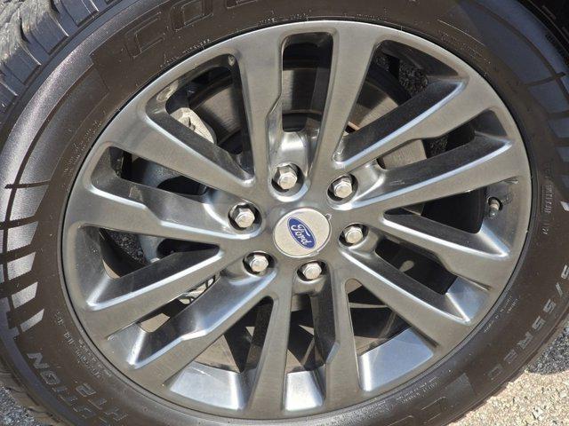 Photo of 2021 Black Metallic Ford Expedition Max
