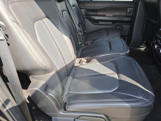 Photo of 2021 Black Metallic Ford Expedition Max