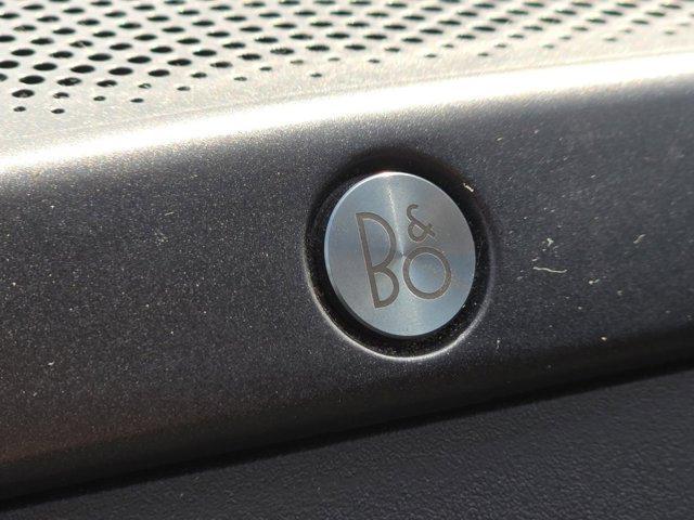 Photo of 2021 Black Metallic Ford Expedition Max