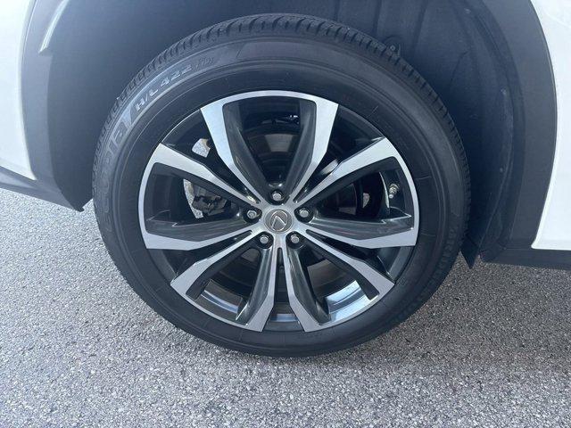 Photo of 2016 Eminent White Pearl Lexus RX 350