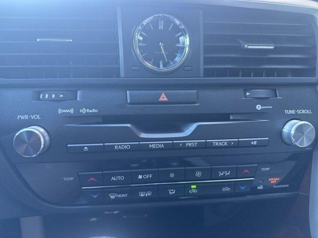 Photo of 2016 Eminent White Pearl Lexus RX 350