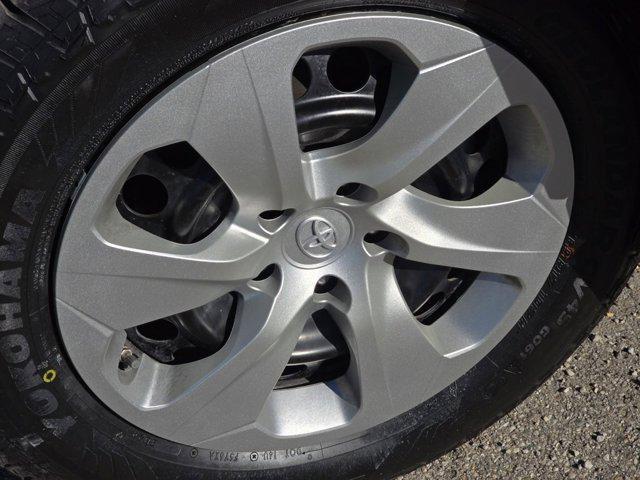 Photo of 2021 Midnight Black Metallic Toyota RAV4