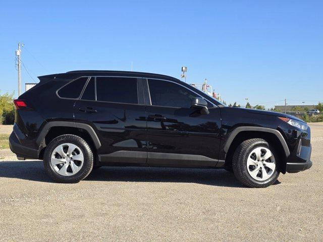 Photo of 2021 Midnight Black Metallic Toyota RAV4