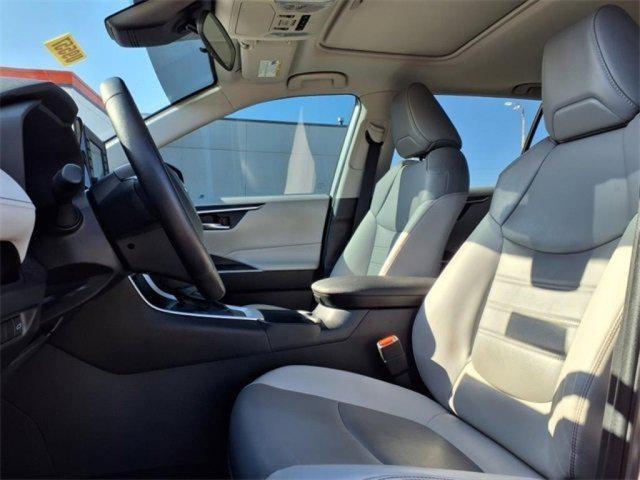 Photo of 2022 Silver Sky Toyota RAV4