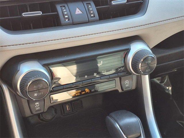 Photo of 2022 Silver Sky Toyota RAV4