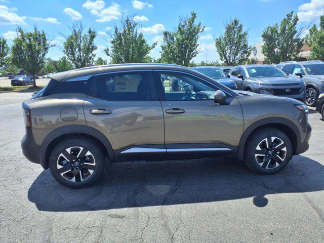 Photo of 2025 Canyon Bronze Metallic Nissan Kicks