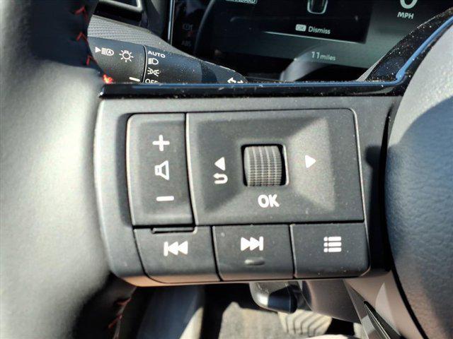 Photo of 2026 Deep Blue Pearl Nissan Kicks