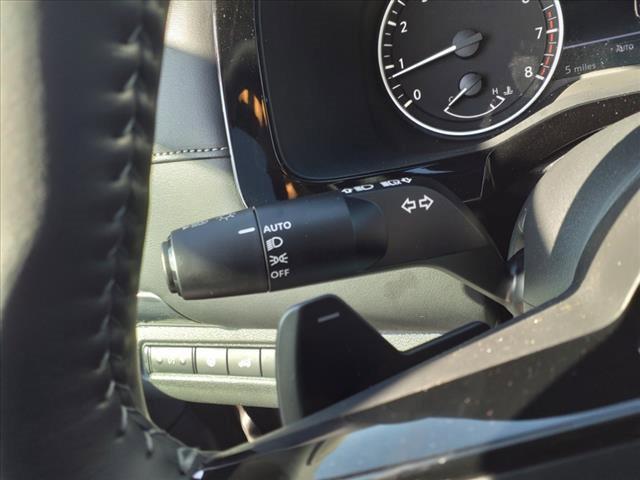 Photo of 2025 Super Black Nissan Pathfinder