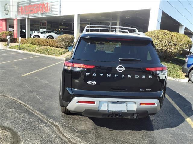 Photo of 2025 Super Black Nissan Pathfinder