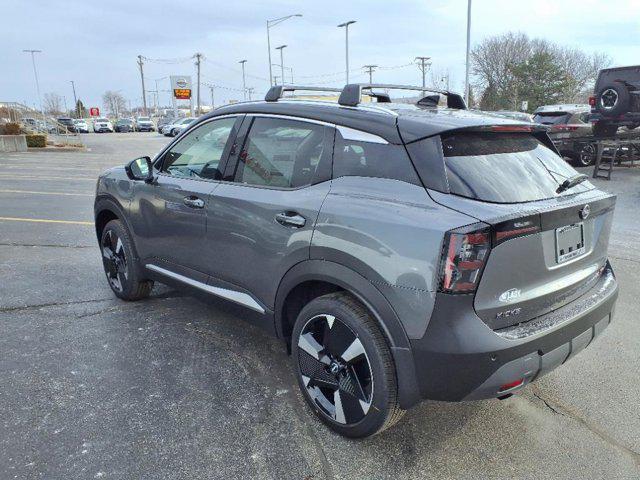 Photo of 2025 Gun Metallic/Super Black Nissan Kicks