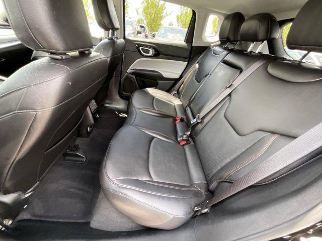 Photo of 2022 Diamond Black Crystal Pearlcoat Jeep Compass