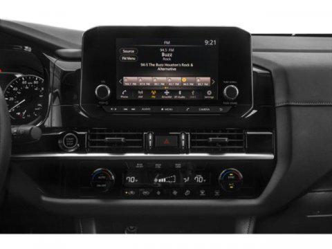 Photo of 2023 Brilliant Silver Metallic Nissan Pathfinder