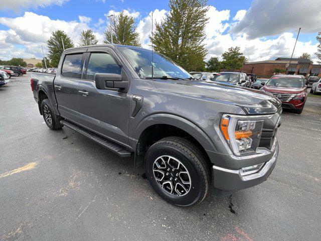 Photo of 2022 Carbonized Gray Metallic Ford F-150