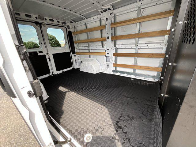 Photo of 2023 Bright White Clearcoat RAM ProMaster 2500