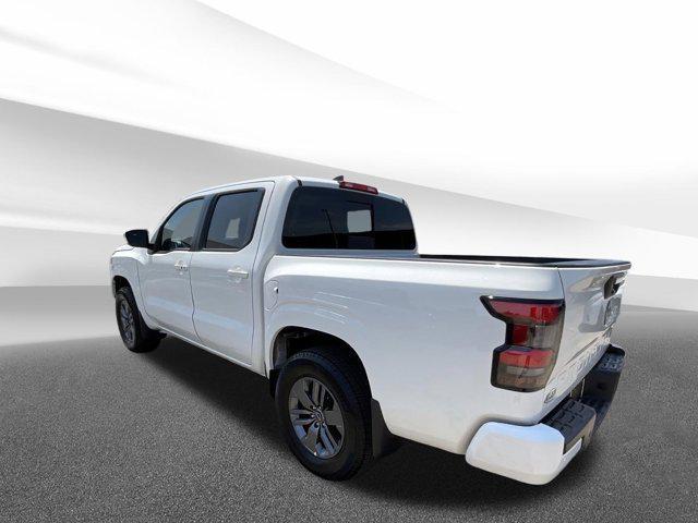 Photo of 2025 Glacier White Nissan Frontier