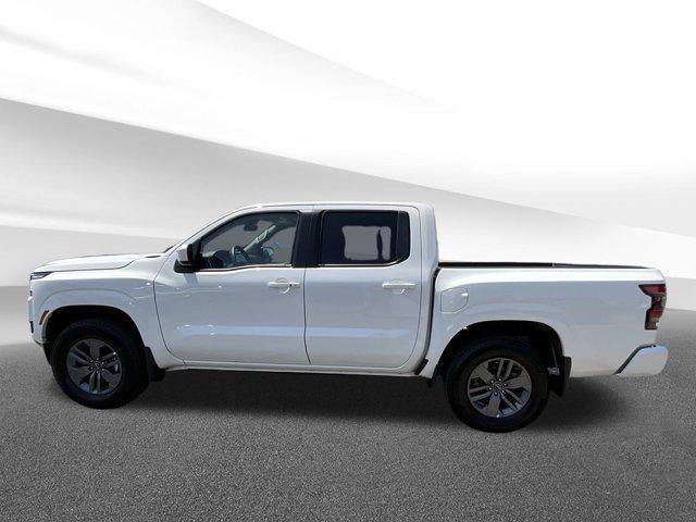 Photo of 2025 Glacier White Nissan Frontier