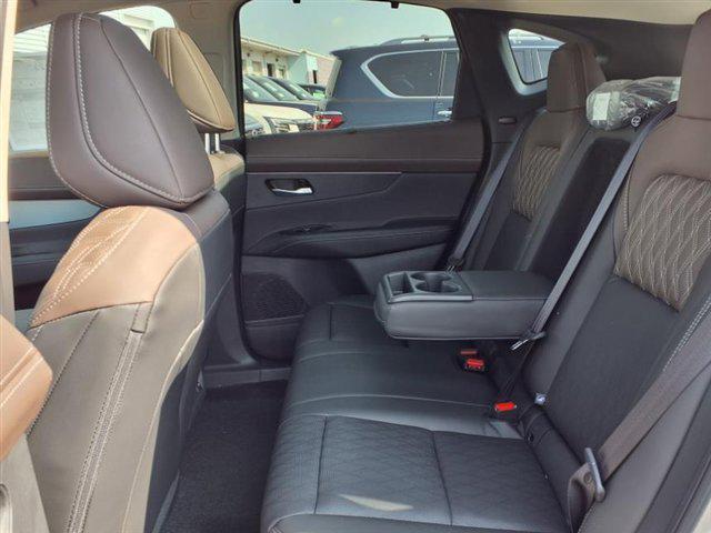 Photo of 2025 Super Black Nissan Murano