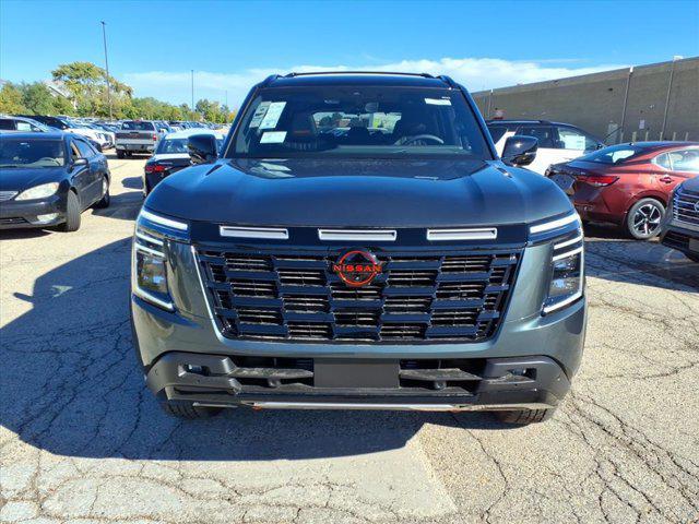 Photo of 2026 Alpine Metallic/Super Black Nissan Armada