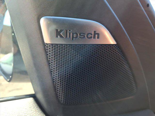 Photo of 2026 Alpine Metallic/Super Black Nissan Armada