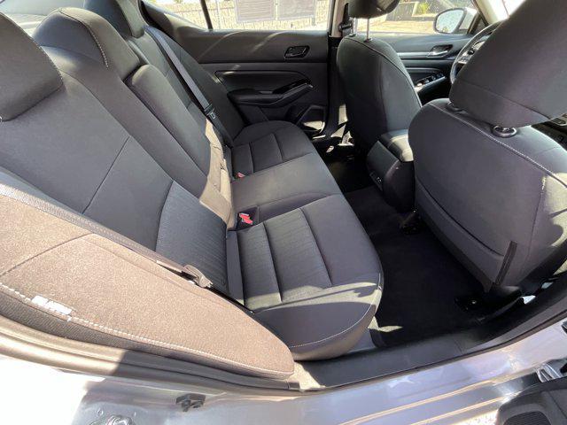 Photo of 2023 Brilliant Silver Metallic Nissan Altima