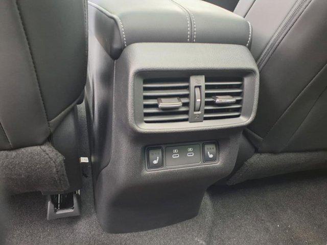 Photo of 2025 Everest White Pearl Tricoat Nissan Murano