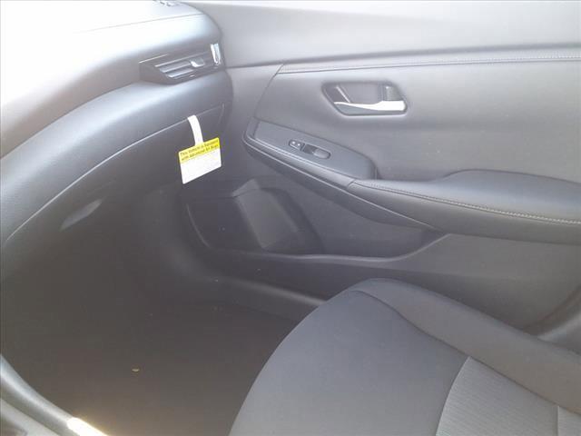 Photo of 2025 Electric Blue Metallic Nissan Sentra