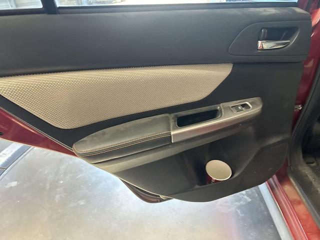 Photo of 2016 Venetian Red Pearl Subaru Crosstrek
