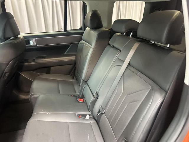Photo of 2025 Terracotta Orange Hyundai SANTA FE