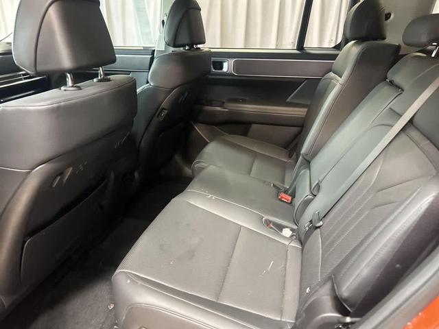 Photo of 2025 Terracotta Orange Hyundai SANTA FE