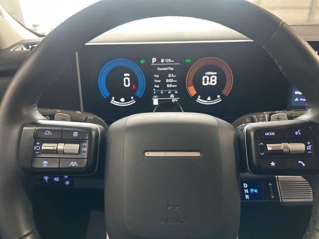 Photo of 2025 Terracotta Orange Hyundai SANTA FE