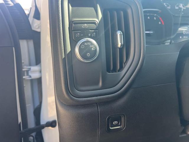 Photo of 2021 Summit White GMC Sierra 2500