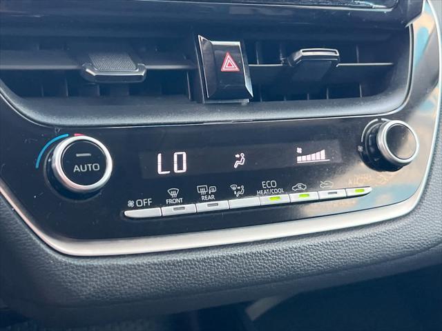 Photo of 2020 Classic Silver Metallic Toyota Corolla