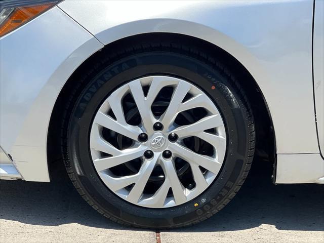 Photo of 2020 Classic Silver Metallic Toyota Corolla