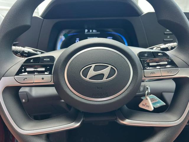 Photo of 2025 Fluid Metal Hyundai ELANTRA