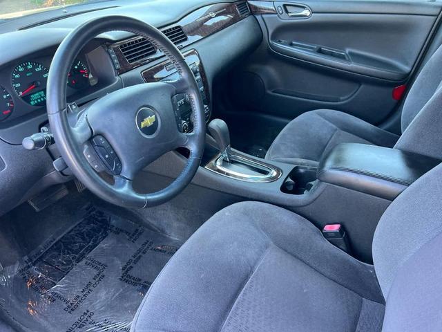 Photo of 2012 Ashen Gray Metallic Chevrolet Impala