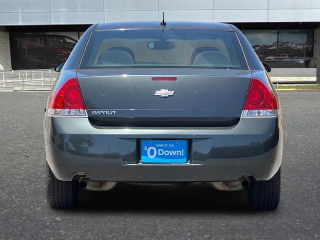 Photo of 2012 Ashen Gray Metallic Chevrolet Impala