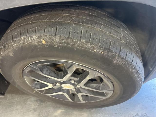 Photo of 2018 Mosaic Black Metallic Chevrolet Traverse