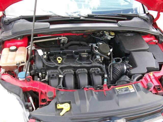 Photo of 2012 Red Ford Focus
